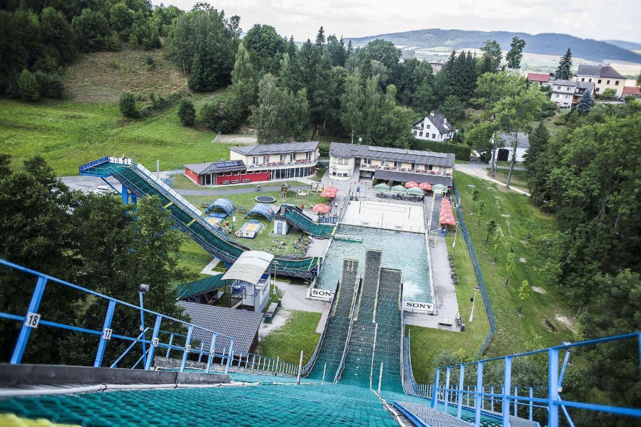 Penzion Acrobat Park Stity Exterior photo